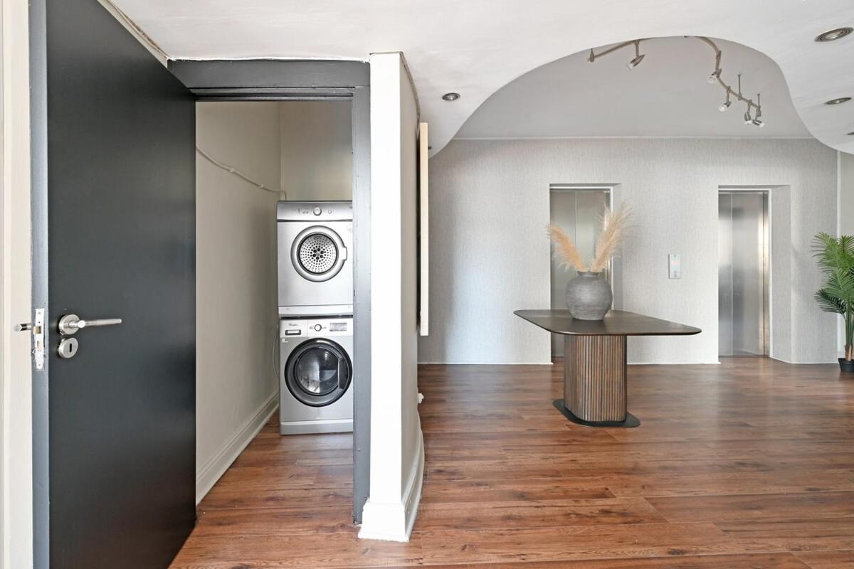 Apartment Elevated Luxury 2-bed With Elevator Access Cape Town